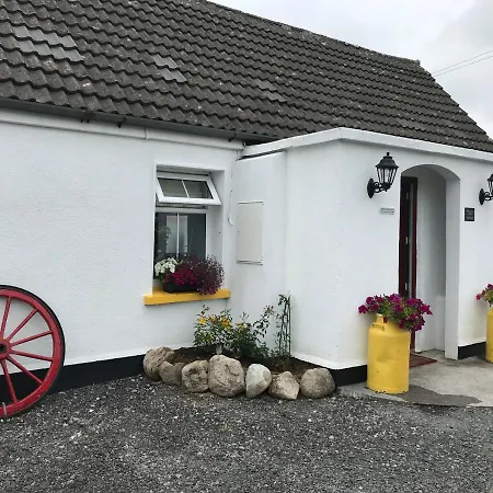 Toddys & Stables Dom wakacyjny Cavan