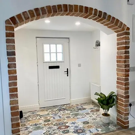 Дом отдыха Toddys & Stables Каван