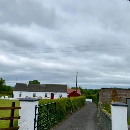 Дом отдыха Toddys & Stables