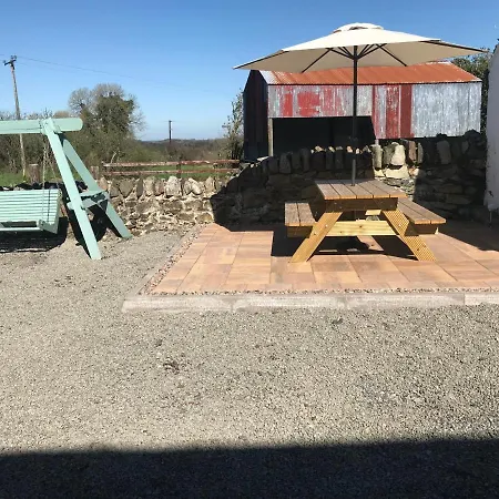 Semesterbostad Toddys Cottage&stables Cavan