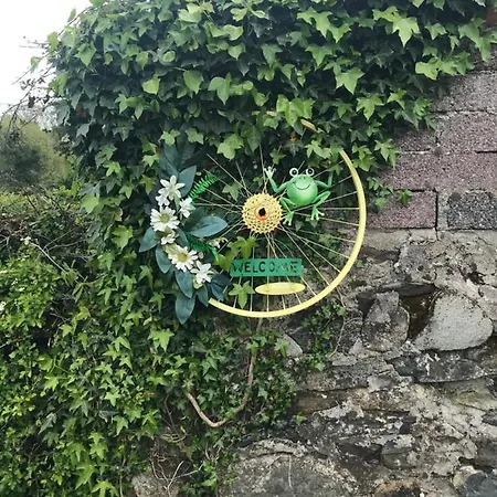 Toddys & Stables Дом отдыха *