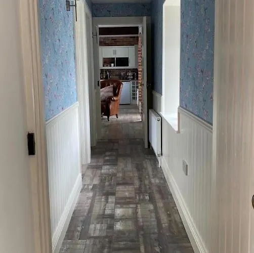 Toddys & Stables * Cavan