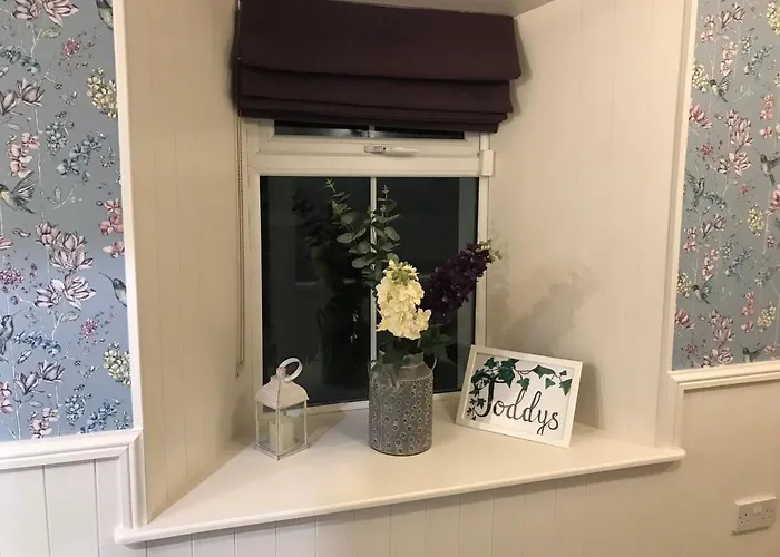 Toddys & Stables * Cavan