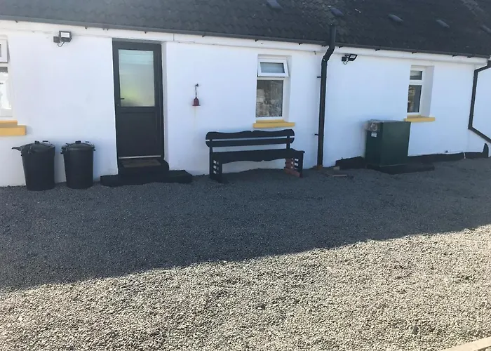 Toddys & Stables Cavan